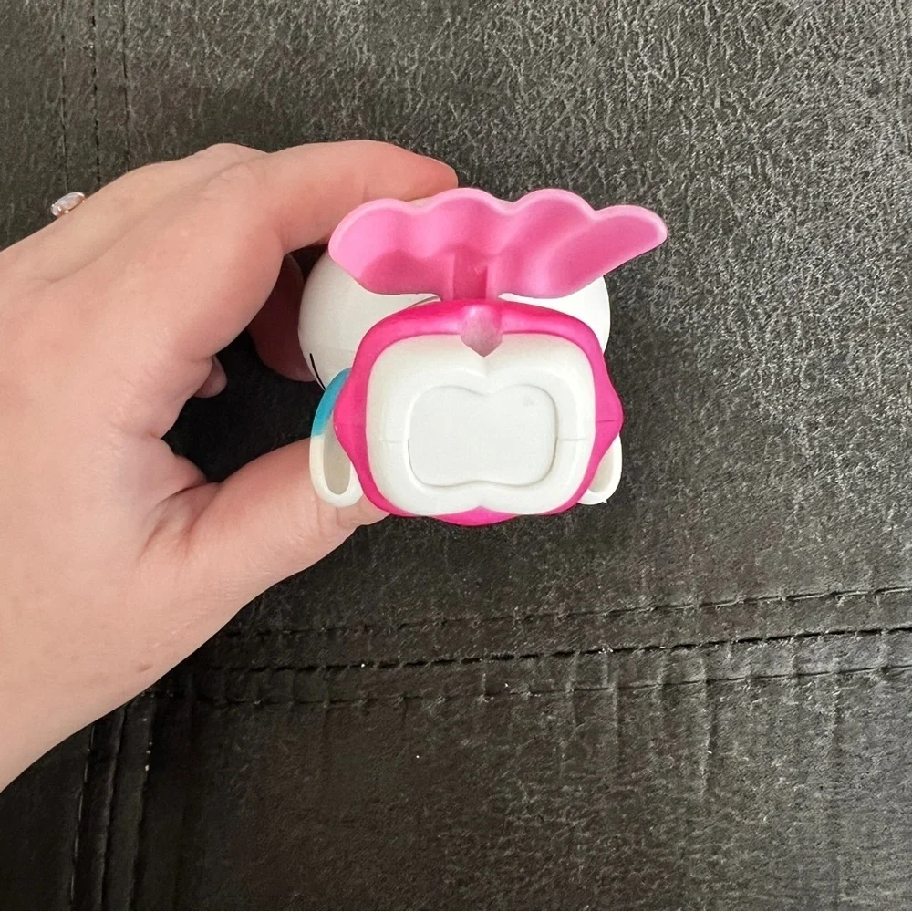 Hello Kitty Figure Sanrio McDonalds Toy 2019 Hero Cape